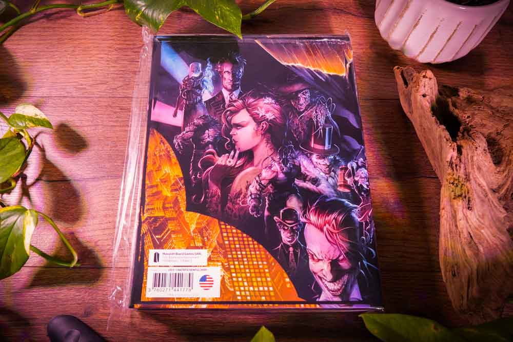 Batman: Gotham City Chronicles – The Roleplaying Game Slipcase Core Book (English Edition • Monolith Board Games)