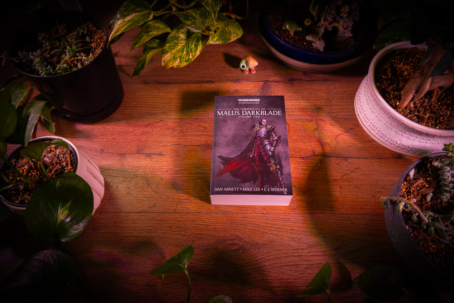Warhammer Fantasy Battles - The Chronicles of Malus Darkblade: Volume Two