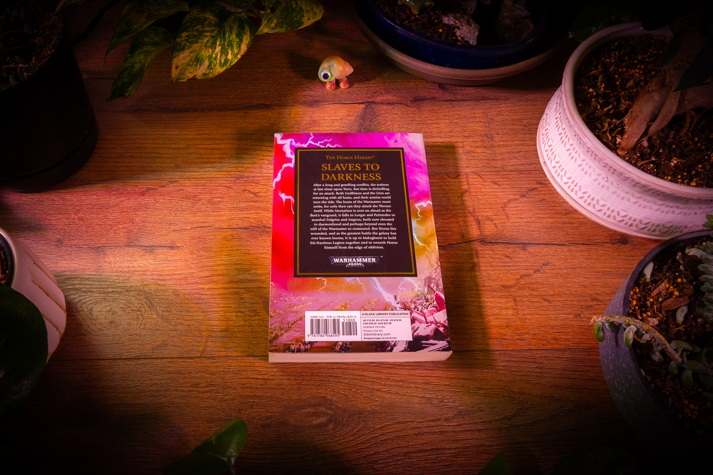 The Horus Heresy - Slaves to Darkness Large Format Paperback