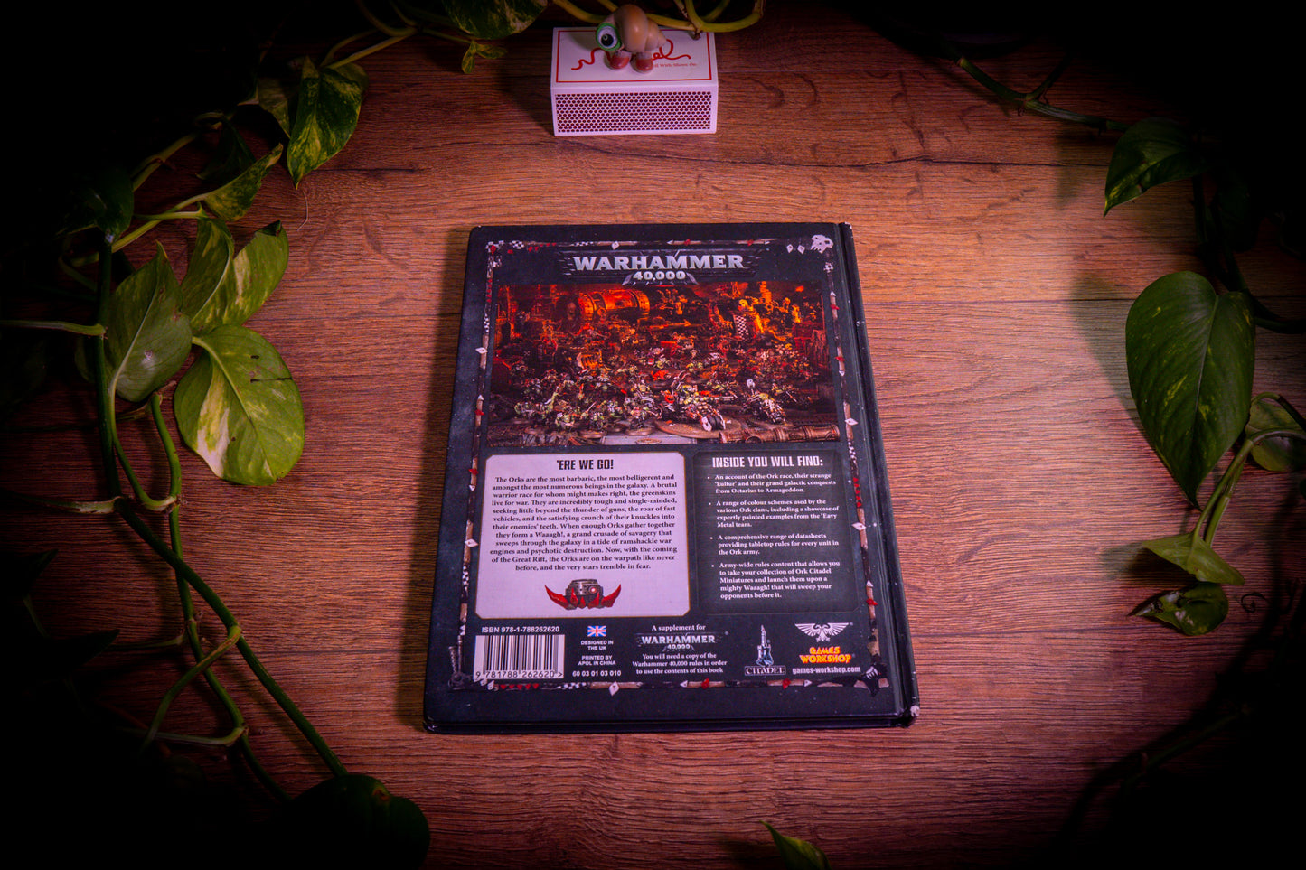 Warhammer 40k - 8th Edition Orks Codex - 2018