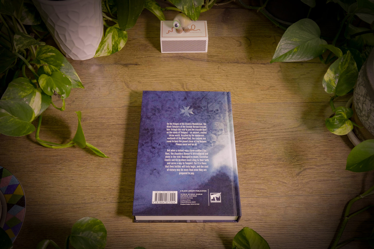 Warhammer 40k - Broken Crusade Hardcover