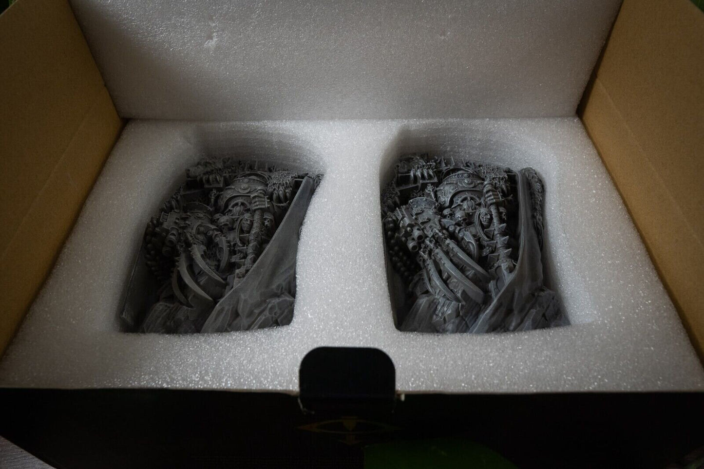 The Horus Heresy - Horus Lupercal Limited Bookends