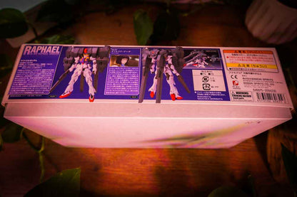 CB-002 Raphael Gundam – HG00 #68 1/144 Scale Model Kit (High Grade • Bandai)