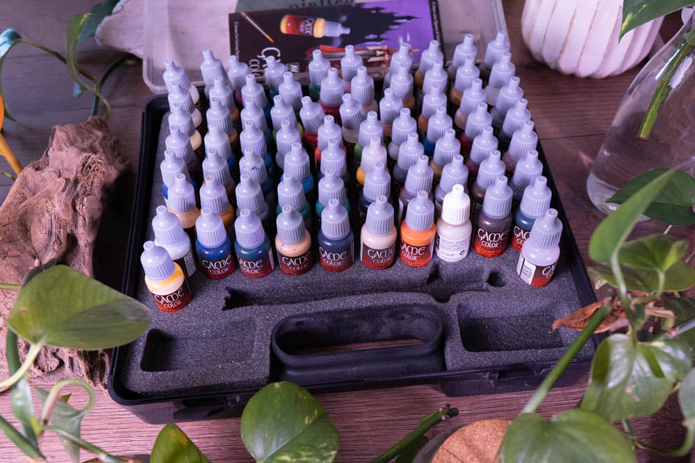Vallejo Game Color Paint Set - 72 Color Case with Brushes (72.172)
